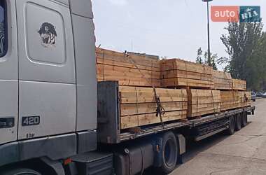 Тягач Volvo FH 12 2001 в 
