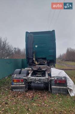 Зерновоз Volvo FH 12 2000 в 