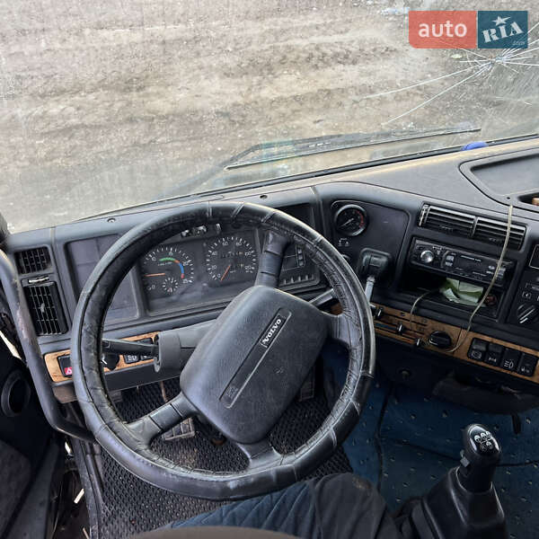Тягач Volvo FH 12 1998 в Черноморске