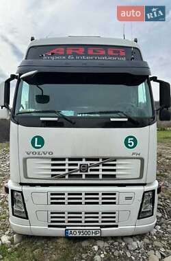 Тентований Volvo FH 12 2008 в 