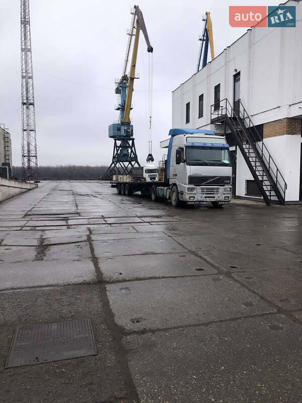 Тягач Volvo FH 12 2000 в Измаиле