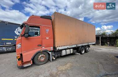 Грузовой фургон Volvo FH 12 2002 в 