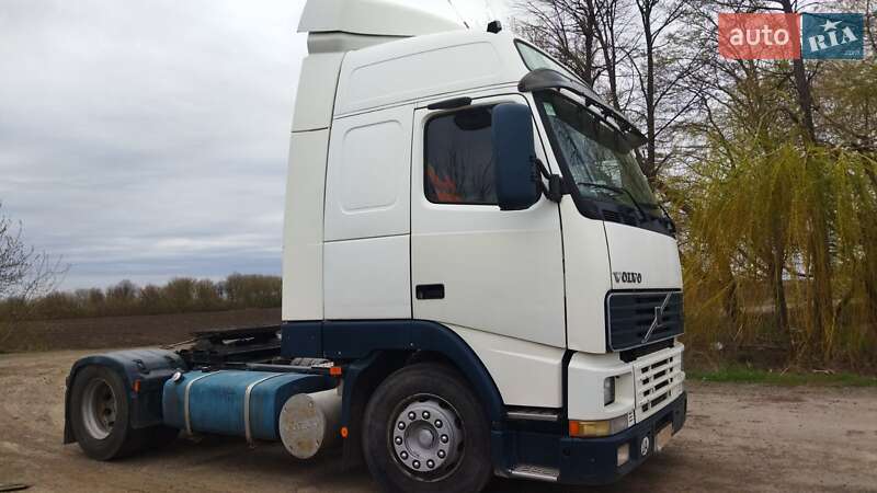 Тягач Volvo FH 12 2001 в 
