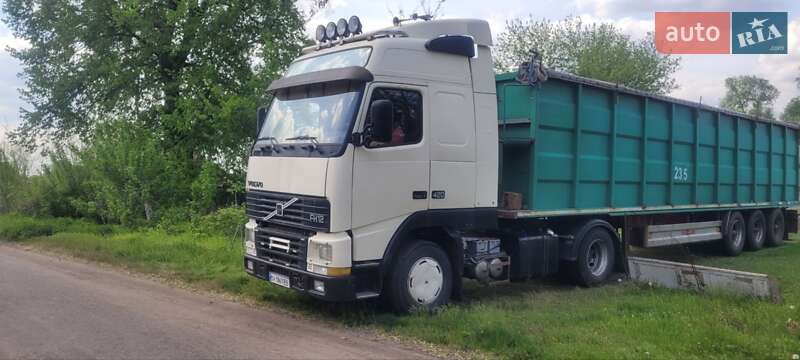 Зерновоз Volvo FH 12 1997 в 