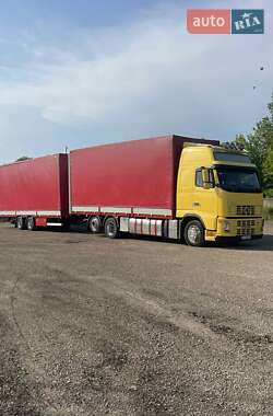 Тентований Volvo FH 12 2006 в Чернівцях