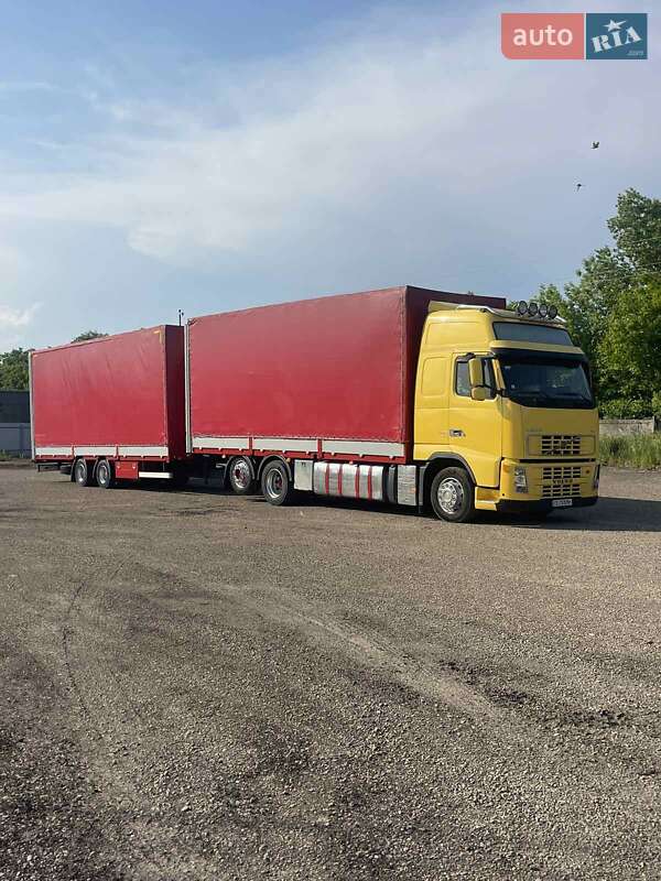 Тентований Volvo FH 12 2006 в Чернівцях