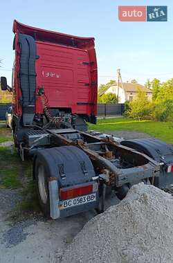 Тягач Volvo FH 12 2000 в 