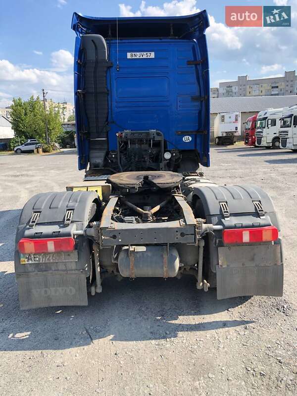 Тягач Volvo FH 12 2003 в Дніпрі