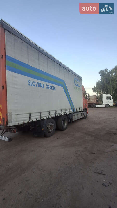 Тентованый Volvo FH 12 2005 в Ичне