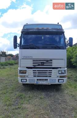 Зерновоз Volvo FH 12 1995 в Помічній
