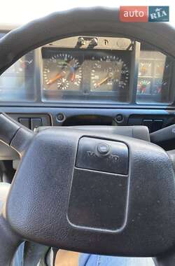 Другие грузовики Volvo FH 12 2001 в 