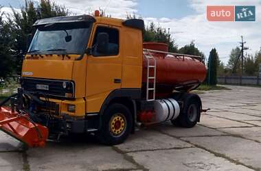 Уборочно-поливочные автомобили Volvo FH 12 1997 в  фото 4 Уборочно-поливочные автомобили Volvo FH 12 1997 в