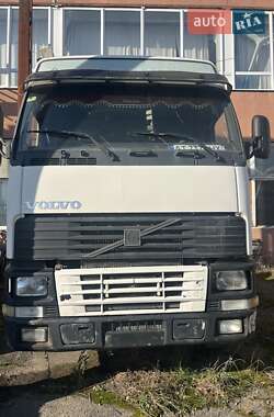 Тягач Volvo FH 12 2000 в Долине