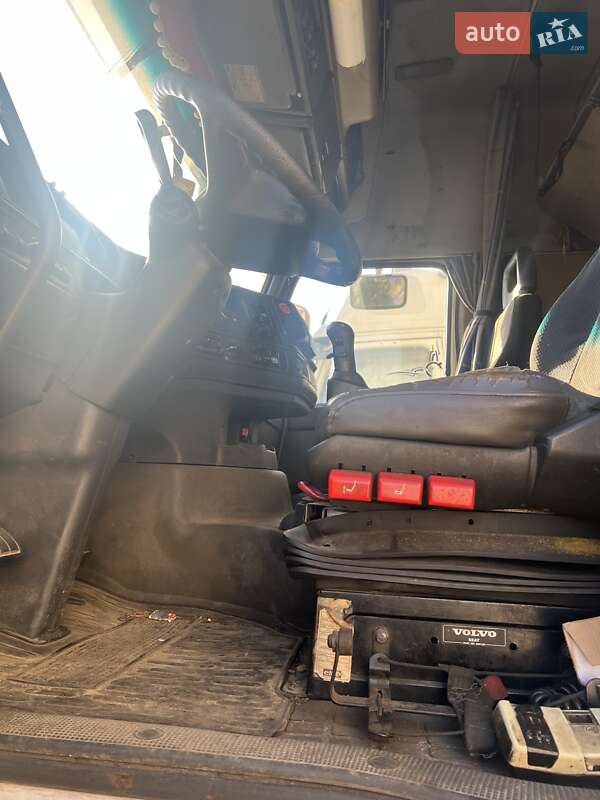 Тягач Volvo FH 12 2000 в Долині фото 9 Тягач Volvo FH 12 2000 в Долині
