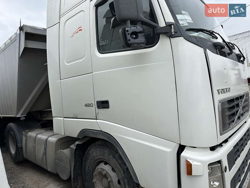Тягач Volvo FH 12 2004 в Шепетівці фото 2 Тягач Volvo FH 12 2004 в Шепетівці