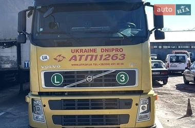 Тягач Volvo FH 12 2006 в Днепре