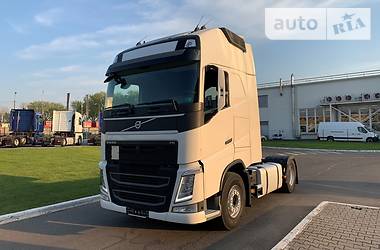 Тягач Volvo FH 13 2014 в Києві