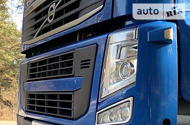 Тягач Volvo FH 13 2009 в 