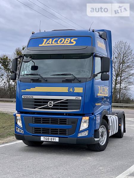 Тягач Volvo FH 13 2009 в 