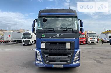 Тягач Volvo FH 13 2015 в Киеве