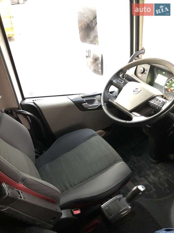 Тягач Volvo FH 13 2013 в Луцке фото 5 Тягач Volvo FH 13 2013 в Луцке