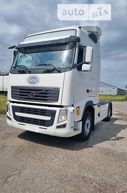 Тягач Volvo FH 13 2010 в 