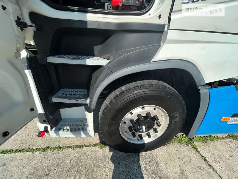 Тягач Volvo FH 13 2013 в Львові фото 44 Тягач Volvo FH 13 2013 в Львові