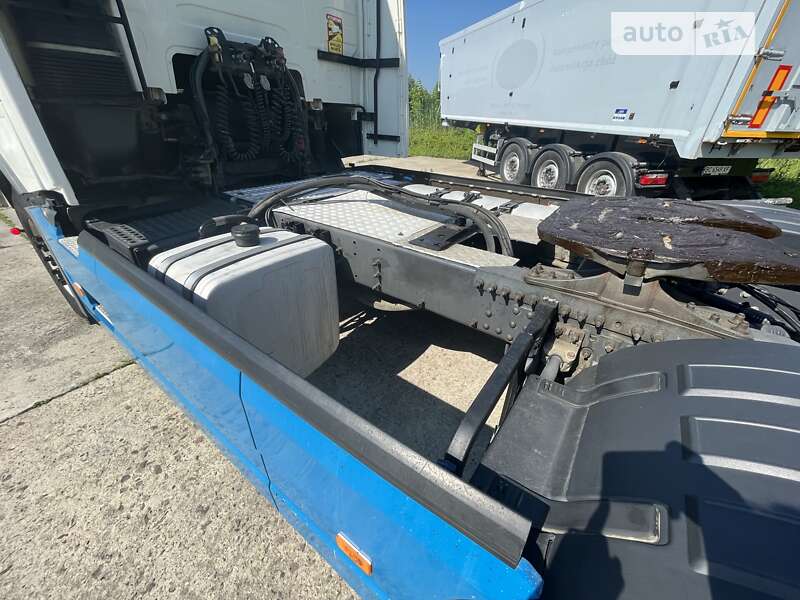 Тягач Volvo FH 13 2013 в Львові фото 54 Тягач Volvo FH 13 2013 в Львові