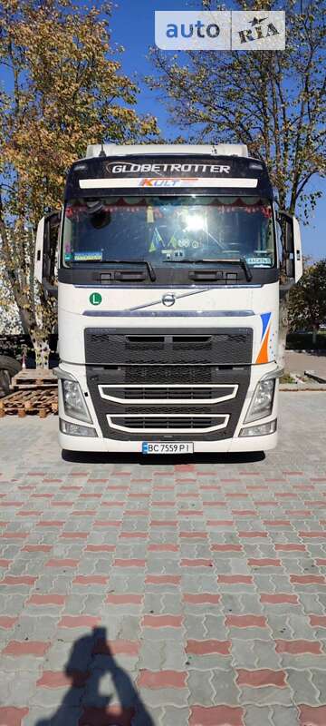 Тягач Volvo FH 13 2015 в Львові