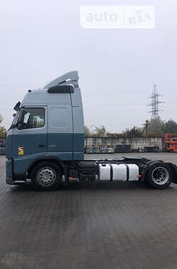 Тягач Volvo FH 13 2011 в 