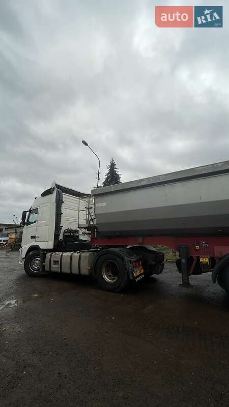 Тягач Volvo FH 13 2010 в Тячеві
