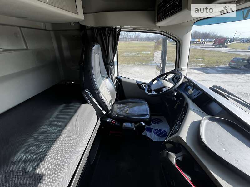 Бензовоз Volvo FH 13 2017 в Львові