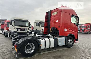 Тягач Volvo FH 13 2015 в Черновцах