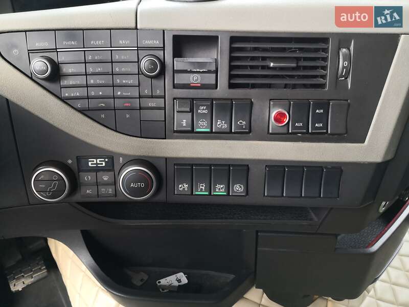 Тягач Volvo FH 13 2016 в Кам'янському
