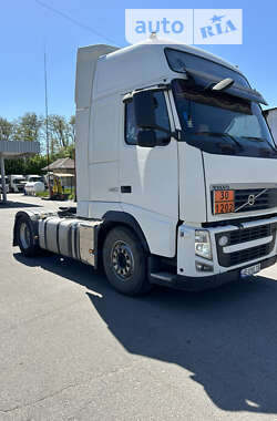 Тягач Volvo FH 13 2011 в Дніпрі