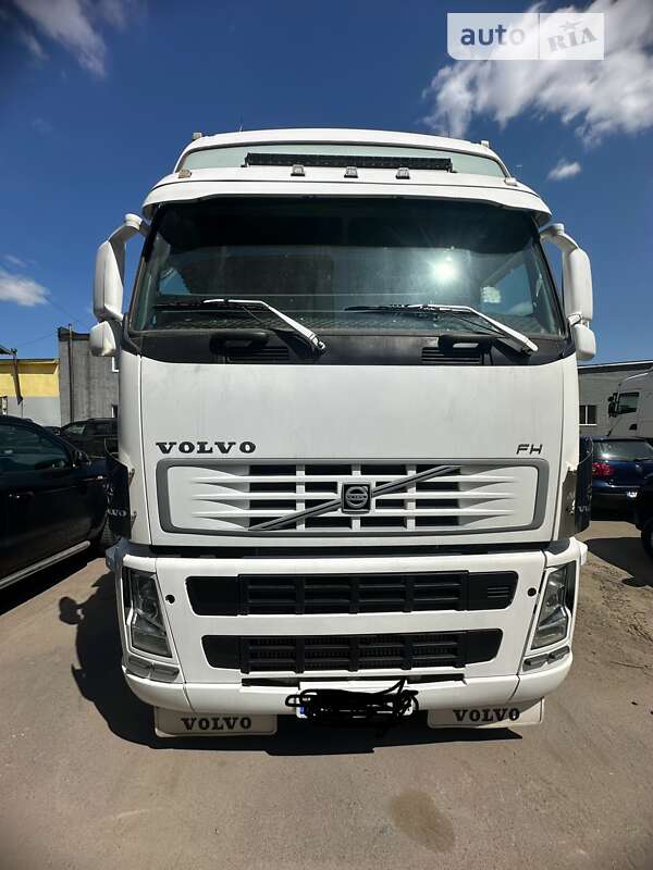 Тягач Volvo FH 13 2008 в Киеве