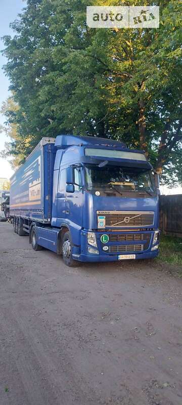 Тентованый Volvo FH 13 2013 в Киеве