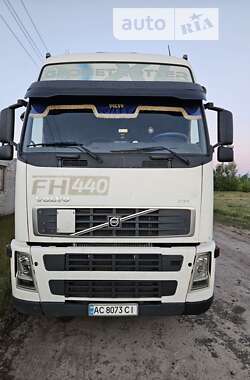 Тягач Volvo FH 13 2006 в Ратному