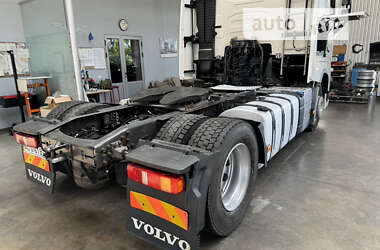 Тягач Volvo FH 13 2015 в 