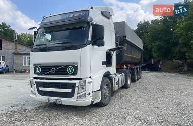 Тягач Volvo FH 13 2010 в 