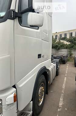 Тягач Volvo FH 13 2008 в Черноморске