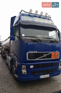 Бензовоз Volvo FH 13 2008 в Черновцах