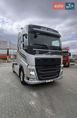 Тягач Volvo FH 13 2013 в Тячеві