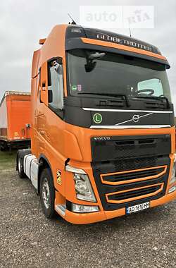 Тягач Volvo FH 13 2014 в Іршаві