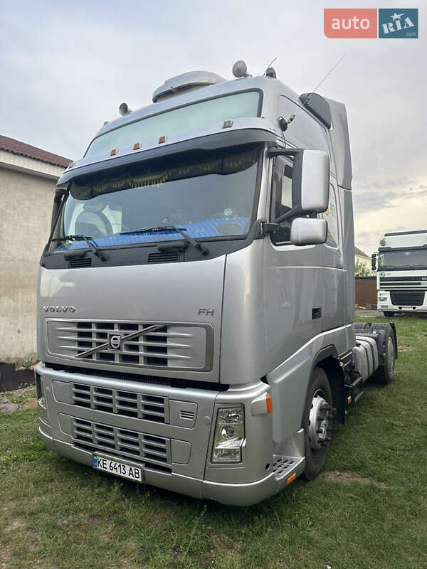 Тягач Volvo FH 13 2005 в Рокитном