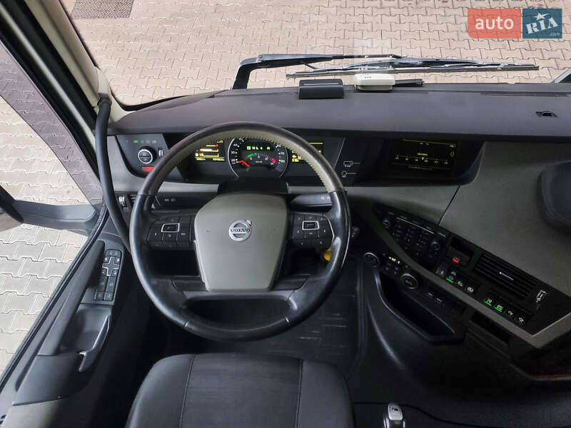 Тягач Volvo FH 13 2016 в Ровно фото 16 Тягач Volvo FH 13 2016 в Ровно