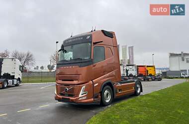 Тягач Volvo FH 13 2024 в Киеве