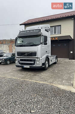 Тягач Volvo FH 13 2010 в Березному