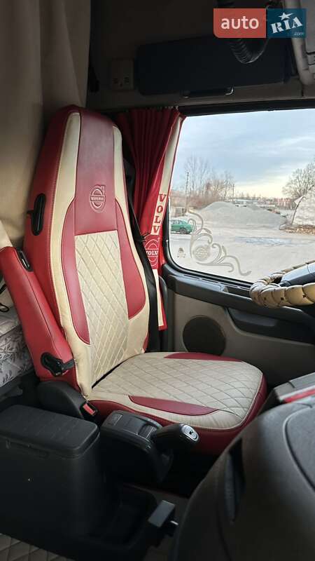 Тягач Volvo FH 13 2008 в Чернігові