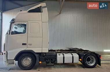 Вантажний фургон Volvo FH 13 2010 в Мукачевому